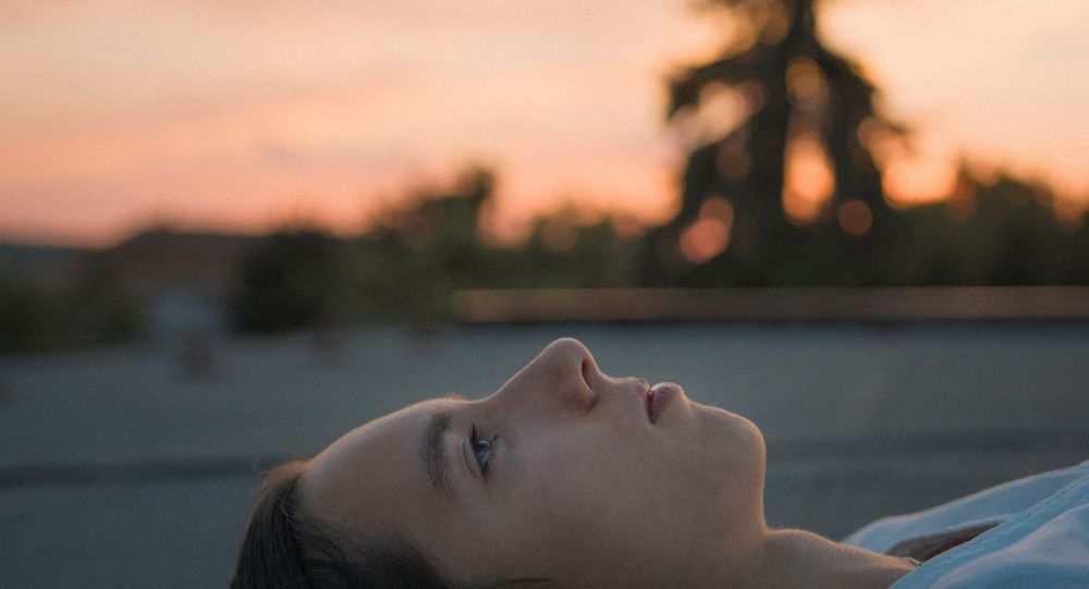 Film „Ta druhá“ vstupuje do kin: Přináší intimní příběh skleněných dětí