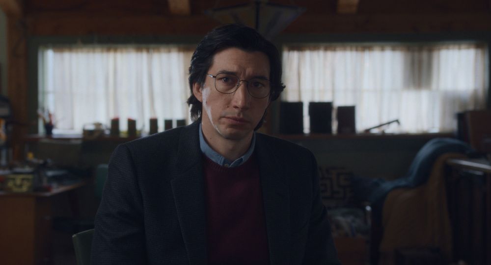 Zlatý lev z Benátek míří do českých kin: Jarmuschův film o rodičích a dětech, který vás dostane