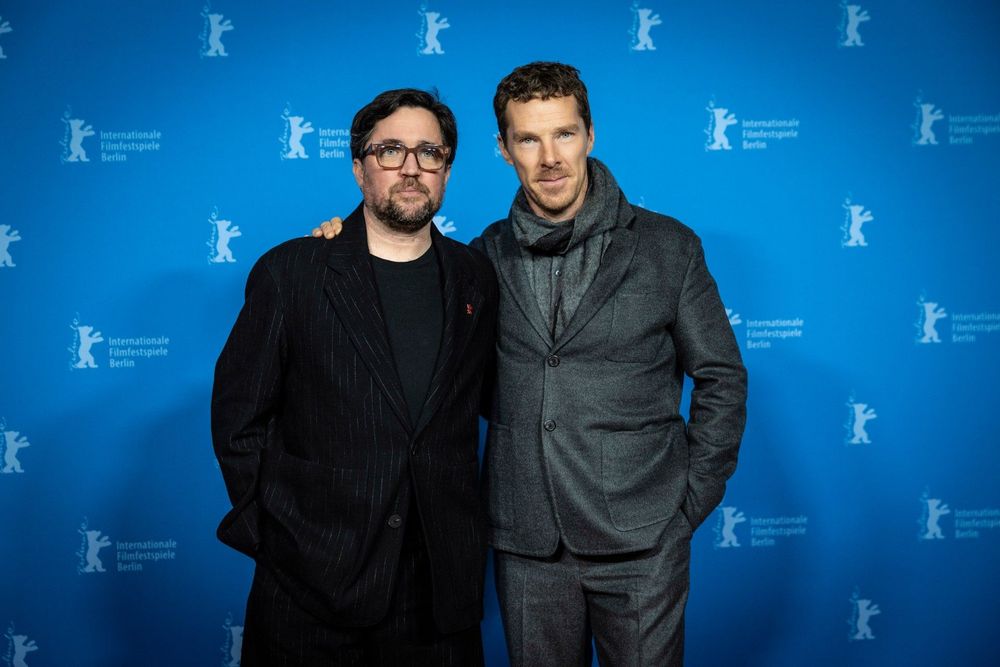 Benedict Cumberbatch překonává stereotypy maskulinity ve filmu "The Thing With Feathers"