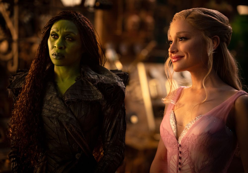 Boom v předprodeji: Druhá část Wicked  v USA poráží Supermana a Fantastickou čtyřku