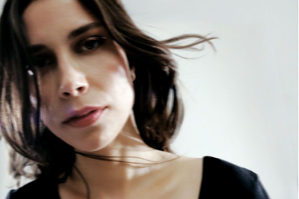 Cítíš to taky? Monika Omerzu Midriaková vydává album, které pojmenovává chaos uvnitř nás
