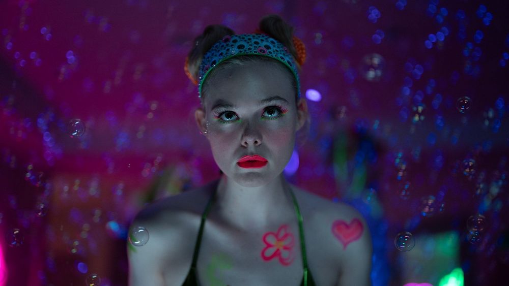 OnlyFans jako záchrana? Elle Fanning v novém seriálu