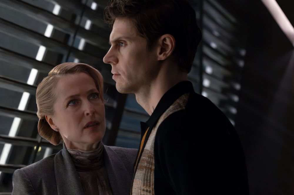 Tron: Ares, Gillian Anderson a Evan Peters: „Tech miliardáři děsí víc než AI“
