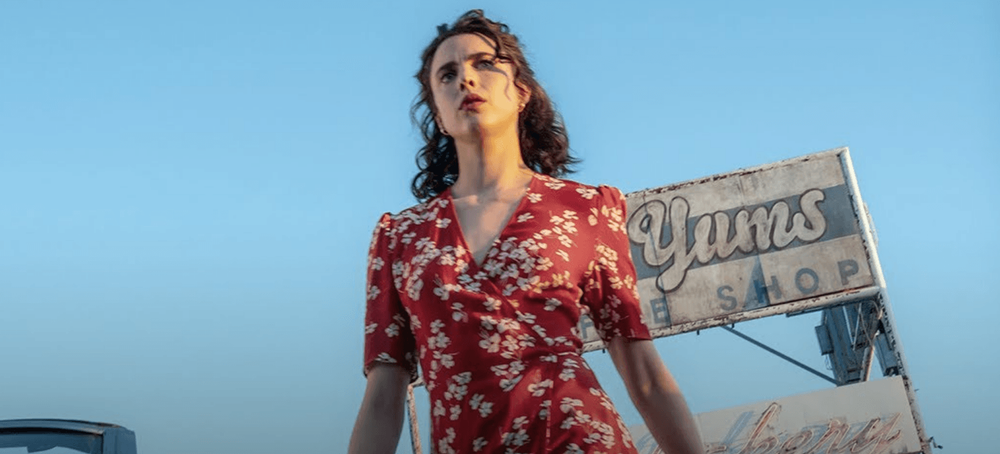 Honey Don’t: Oficiální trailer nového filmu Ethana Coena s Margaret Qualley
