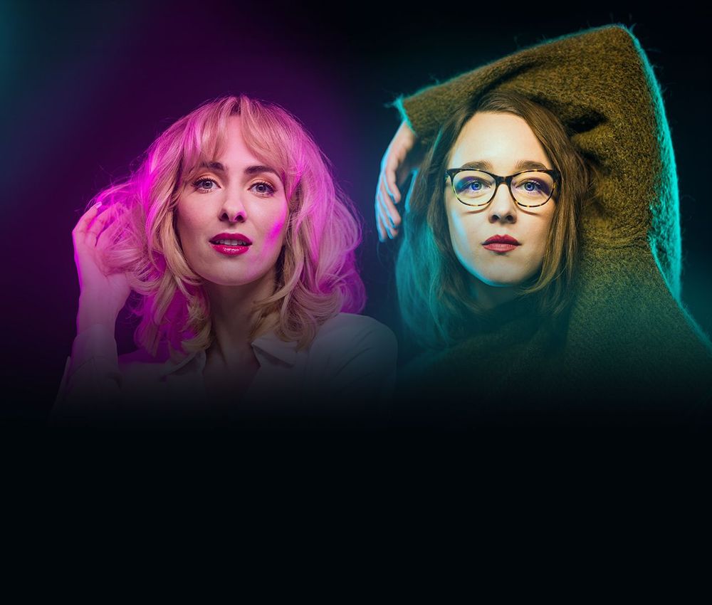 Hranici internetové nevěry i odsuzování druhých zkoumá Denisa Barešová a Elizaveta Maximová