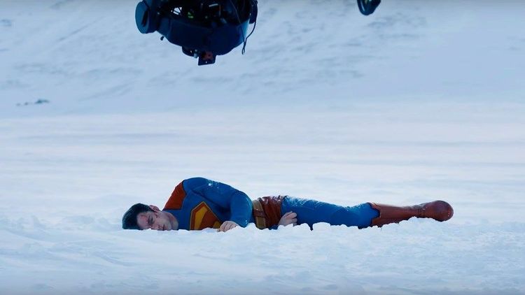 Warner Bros odhalilo exkluzivní video ze zákulisí k filmu Superman