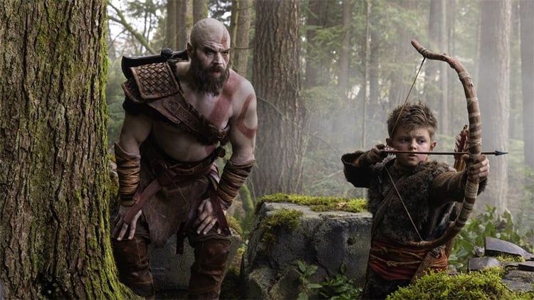 God of War míří na obrazovky: První fotka odhaluje Krata i Atrea ze seriálu 