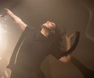 Magie, kouř a flamenco: premiéra Smoke and Mirrors od 420PEOPLE